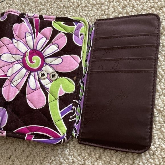 Vera Bradley Purple Brown Floral Wallet Multi-fold Wallet Compartments EUC - Picture 4 of 8